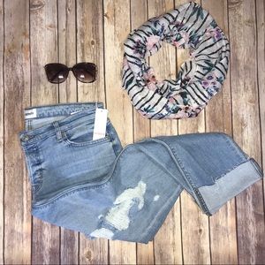 Hudson Jeans Riley Crop Distress led Size 30